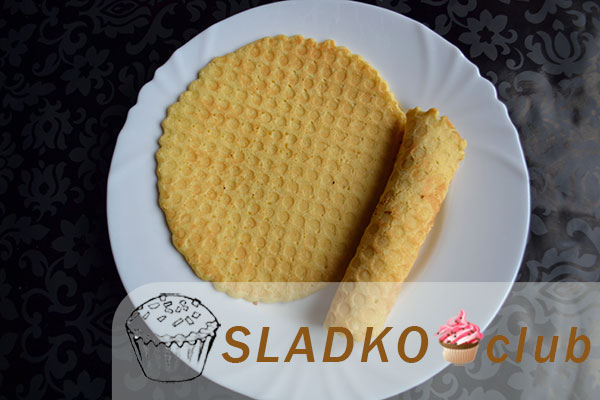 Вафельні трубочки без маргарину. Вафельні трубочки хрусткі