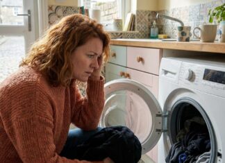 Зупиніть затхлий запах: звички для відновлення режиму прання після помилки