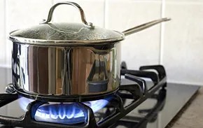 Газові та електричні плити: як знизити витрати на експлуатацію кухні
